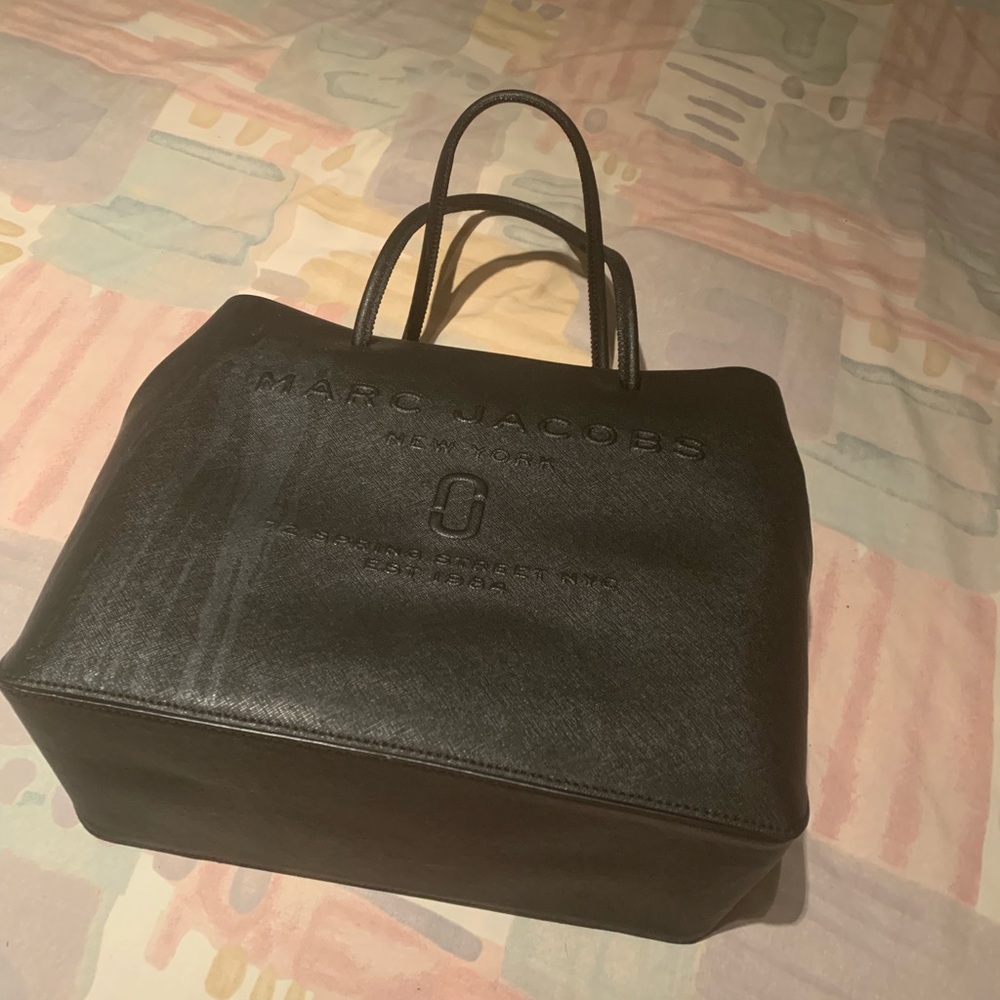 Marc Jacob East/West logo- Tote